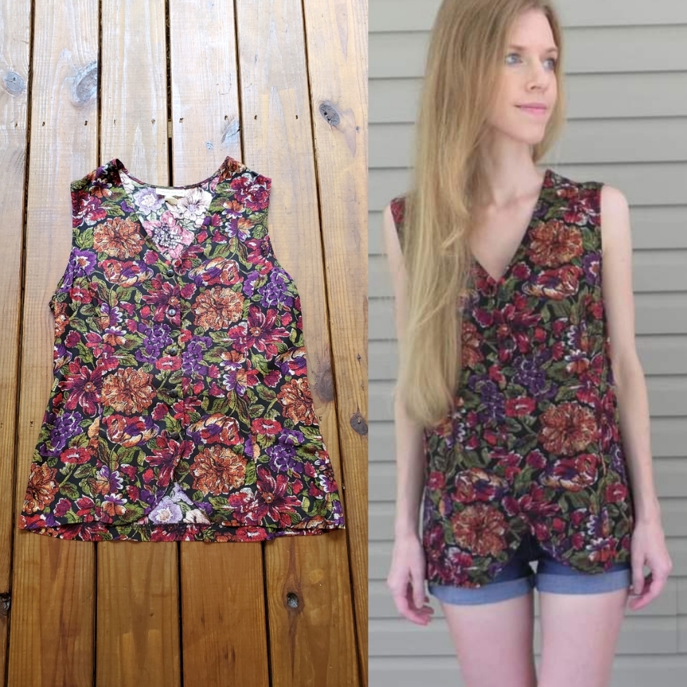 Vintage 80's 90's L floral tie back button top